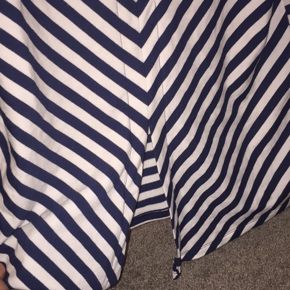 Tank top - Picture 2 of 3